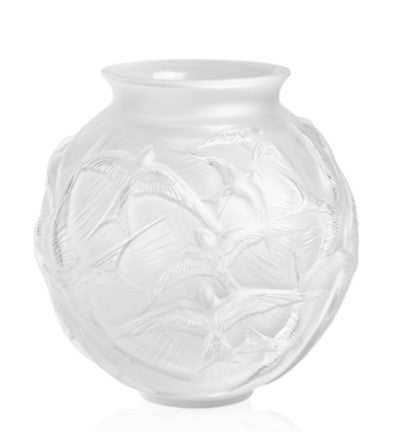 Lalique Hirondelles – Vase aus klarem, satiniertem Kristall
