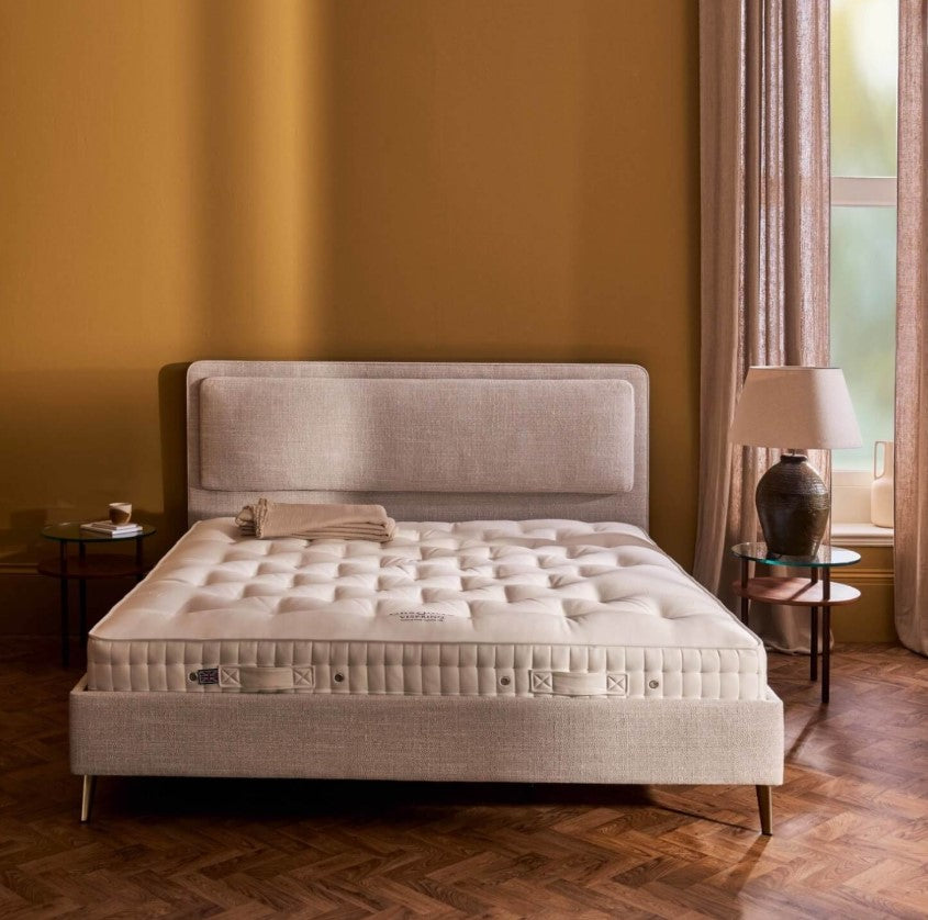 Vispring Charlotte-mit Bettrahmen Diwan-System und Kopfteil