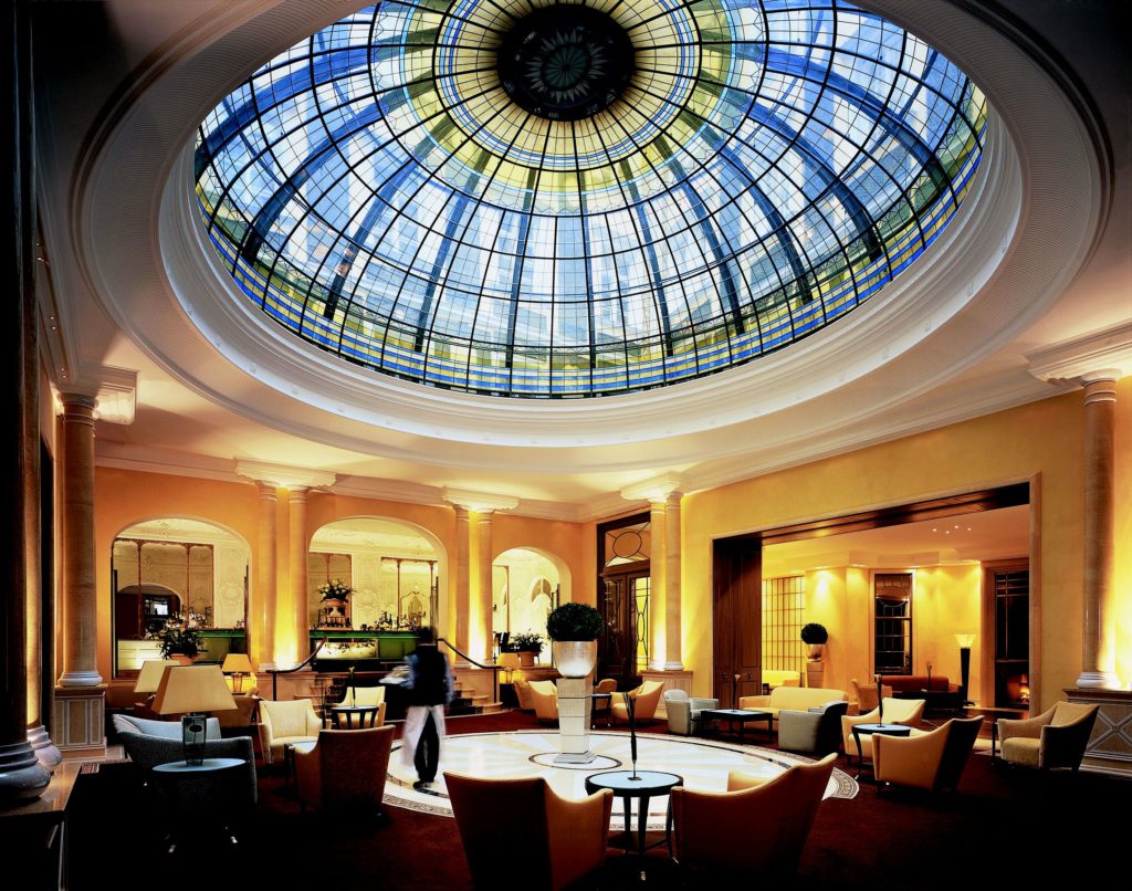 Hotel Bayerischer Hof Atrium